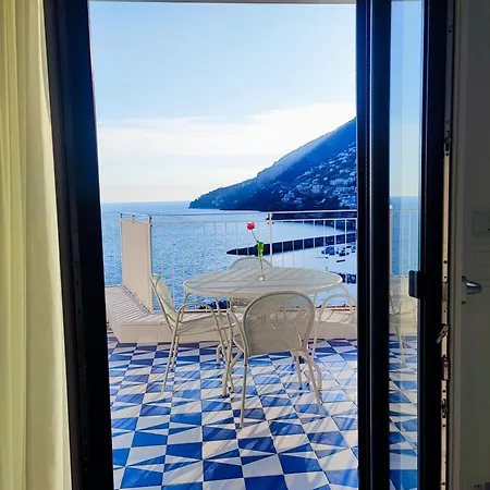Holiday home Amalfully Boutique - A Seaview Gem