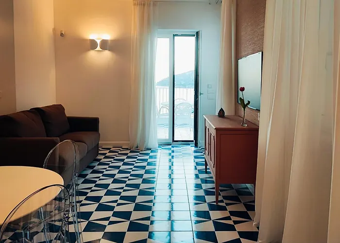 Будинок відпочинку Amalfully Boutique - A Seaview Gem Амальфі