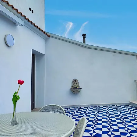 Ferienhaus Amalfully Boutique - A Seaview Gem *