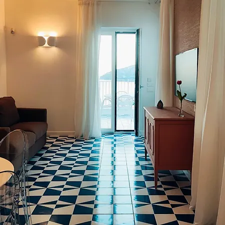 Semesterbostad Amalfully Boutique - A Seaview Gem Amalfi
